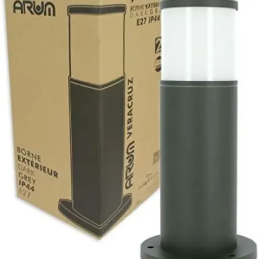 Test Arum Veracruz IP44 (lot de 4) : des bornes de jardin simples qui font bien le job