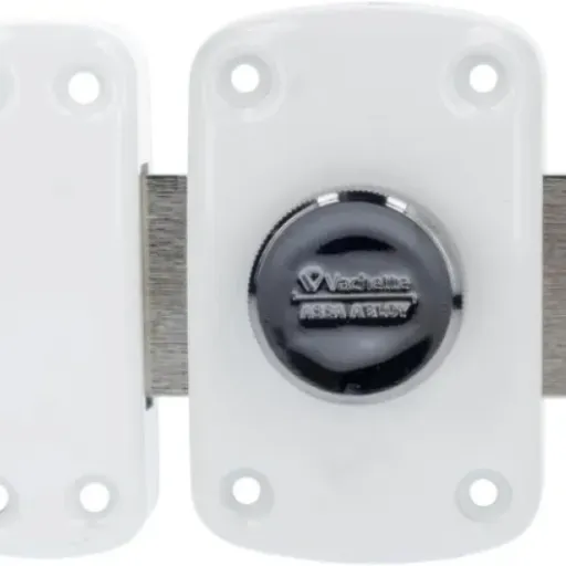 Test Vachette Verrou de porte Bouton/Cylindre CYCLOP : le verrou simple et costaud pour sécuriser une porte sans se prendre la tête